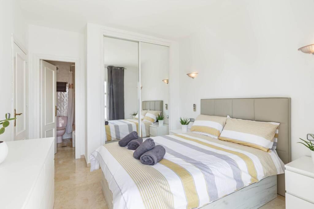 Stylish One Bed Apartment At Matchroom Country Club Fuengirola Zewnętrze zdjęcie