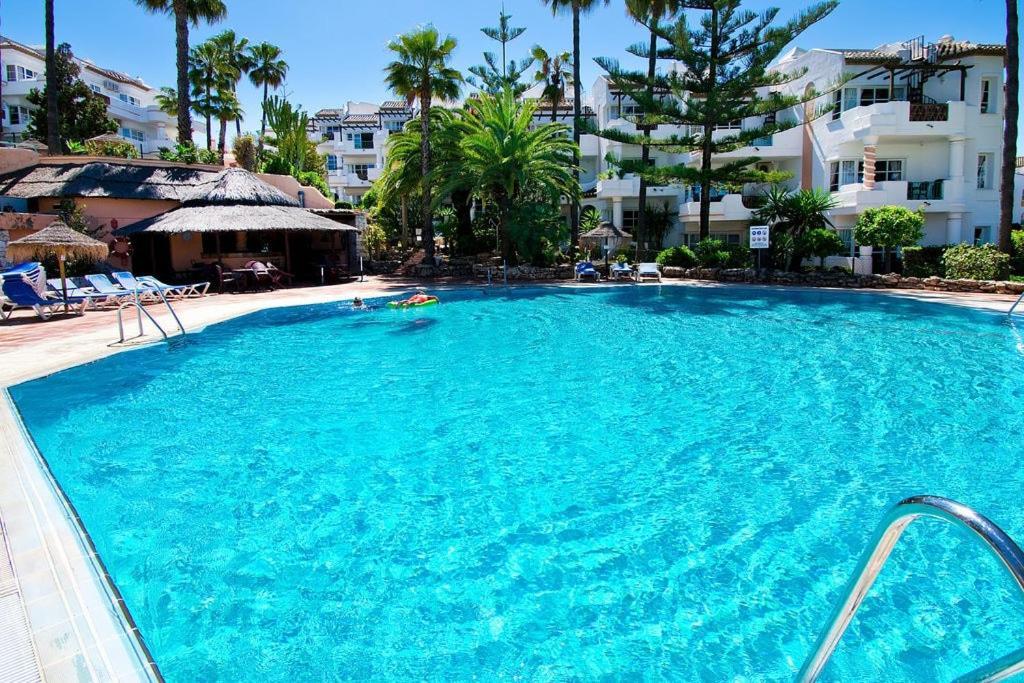 Stylish One Bed Apartment At Matchroom Country Club Fuengirola Zewnętrze zdjęcie